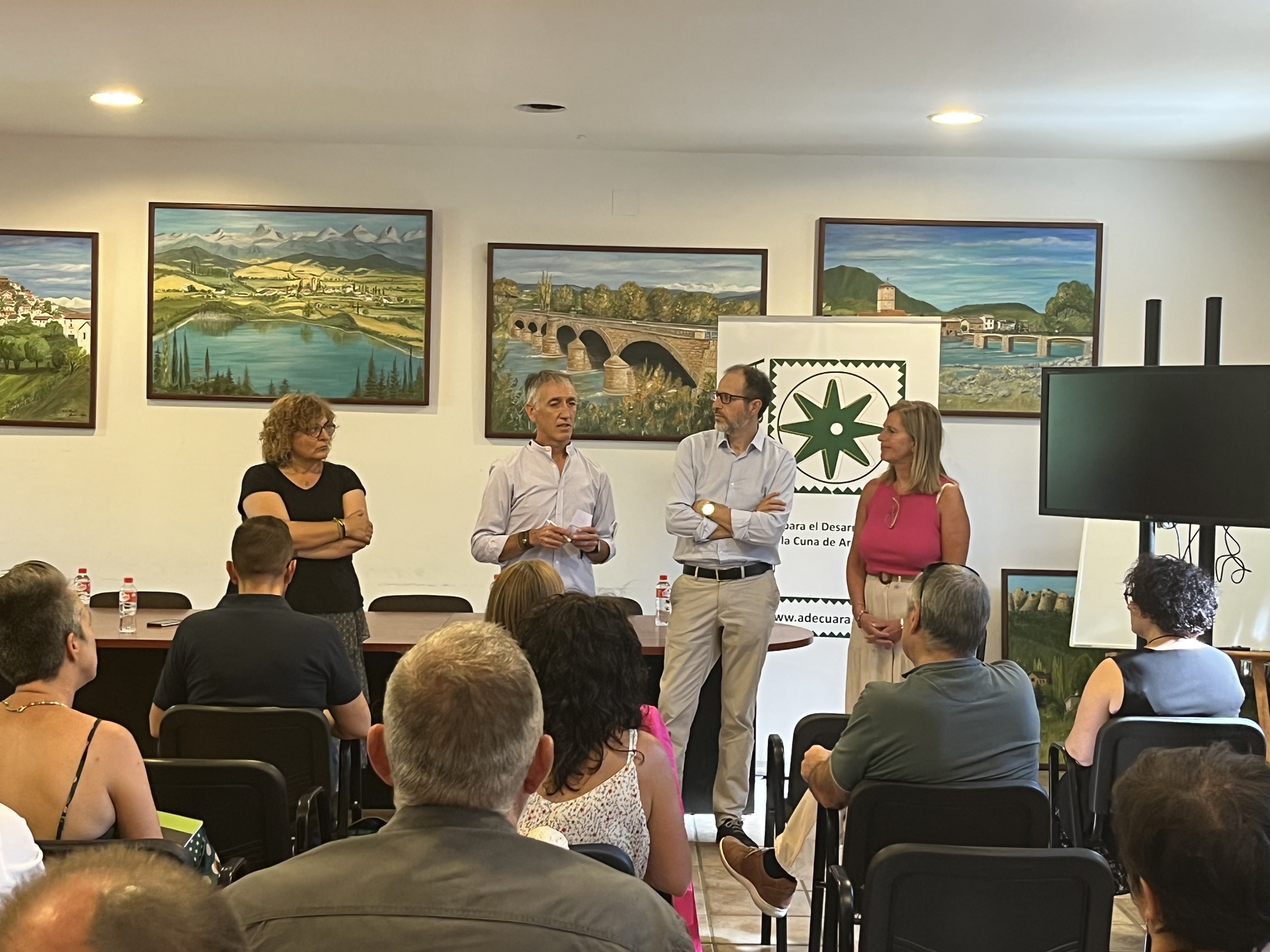 La Comarca de La Jacetania participa en una jornada de trabajo con la Mesa Territorial de Desarrollo Rural de Álava