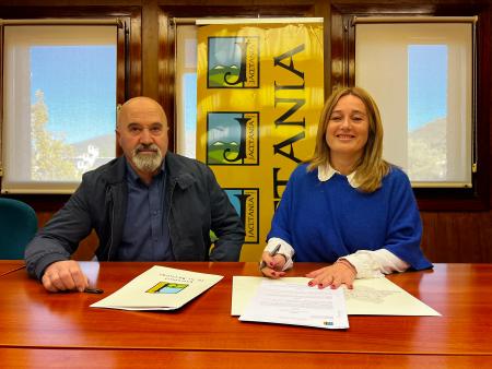 Imagen La Comarca de la Jacetania y el Club Hielo Jaca refuerzan su...