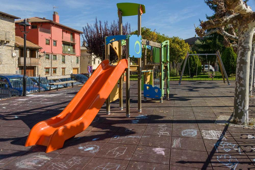 Imagen Parque infantil en Santacilia